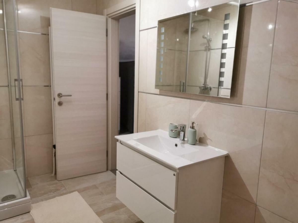 Vila Zdenka Novi Vinodolski Exterior foto