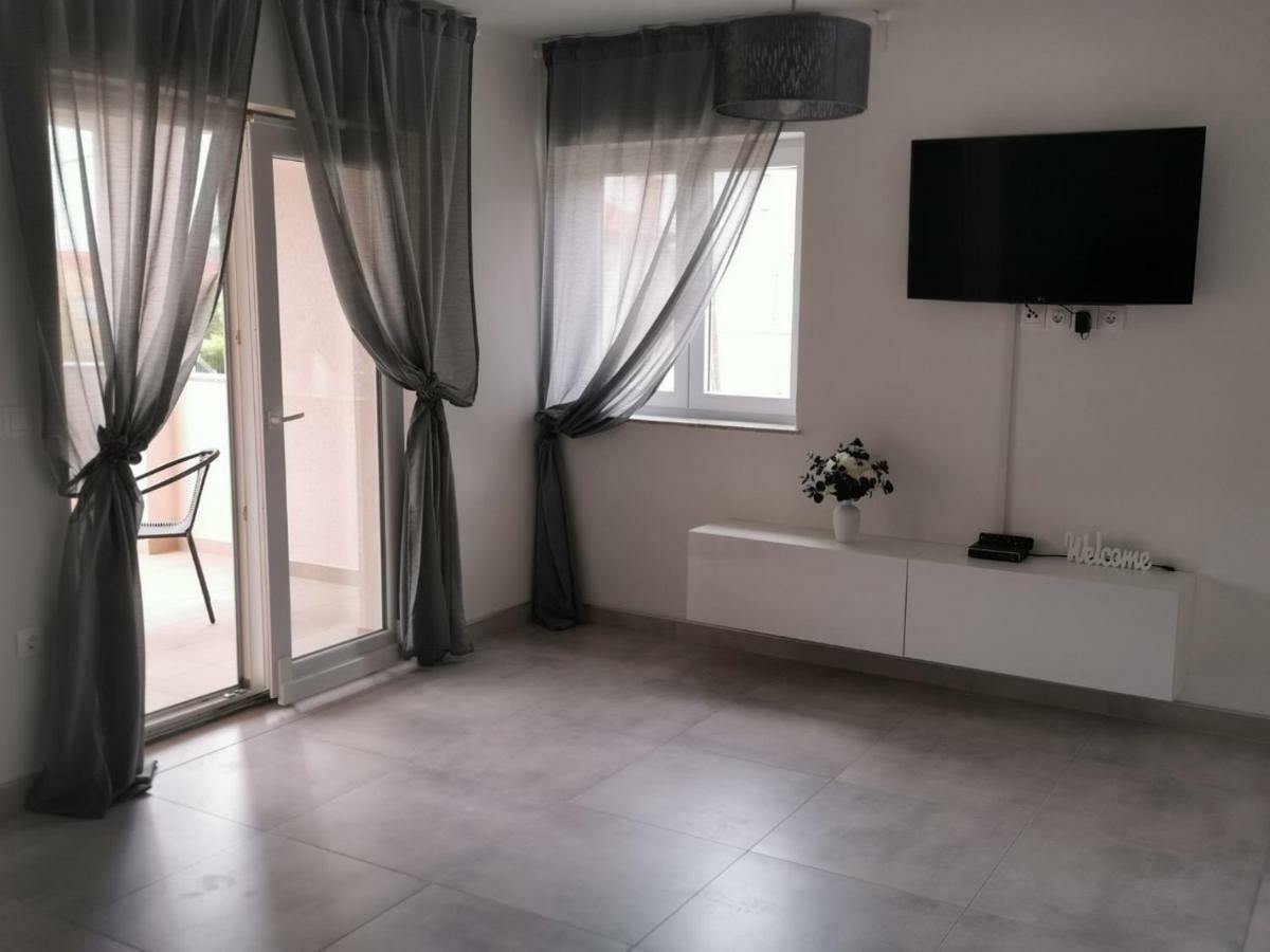 Vila Zdenka Novi Vinodolski Exterior foto
